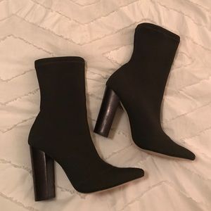 Steve Madden Olive Green Heeled Bootie